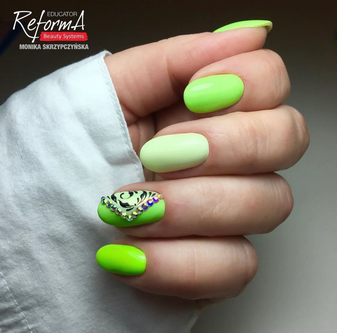 Gel Polish - Appletini, 10 ml - Image 3