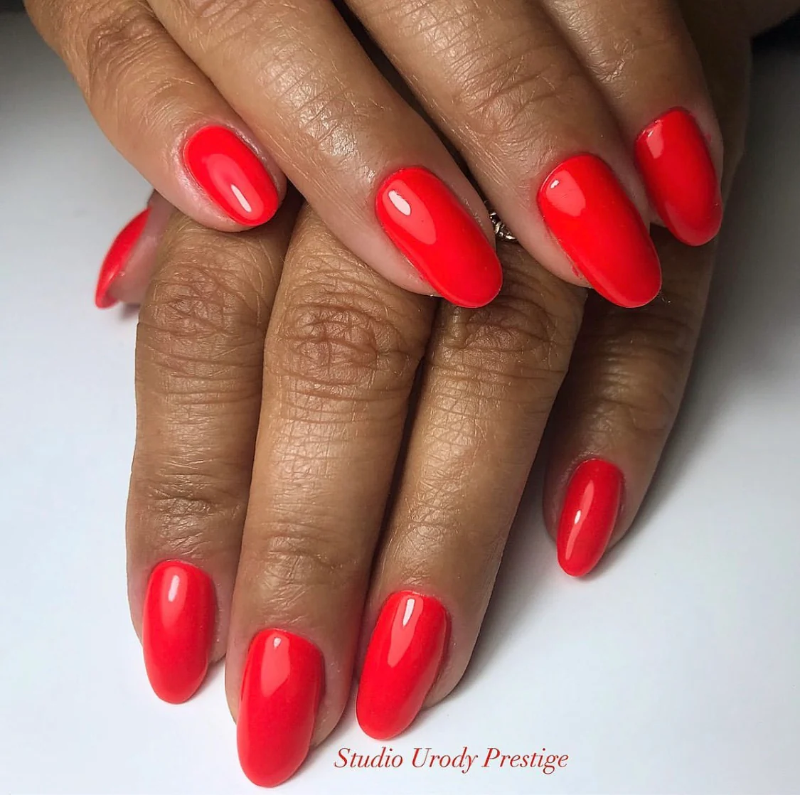 Gel Polish - Moulin Rouge, 10 ml - Image 4