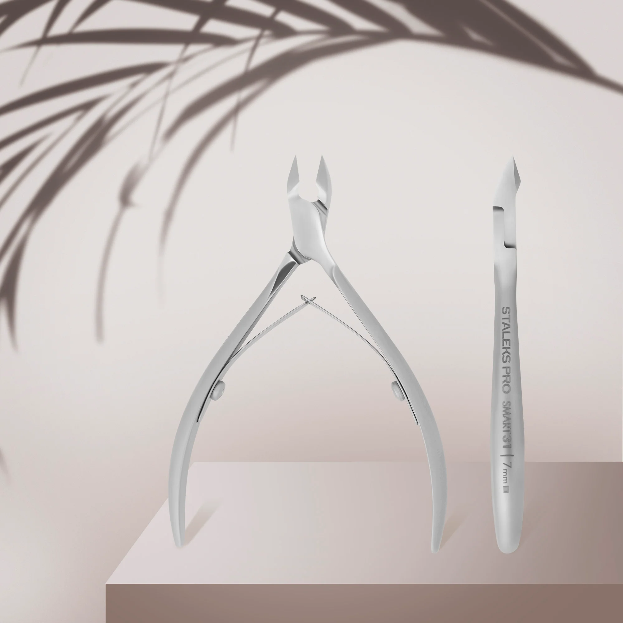 Professional cuticle nippers SMART 31 7 mm