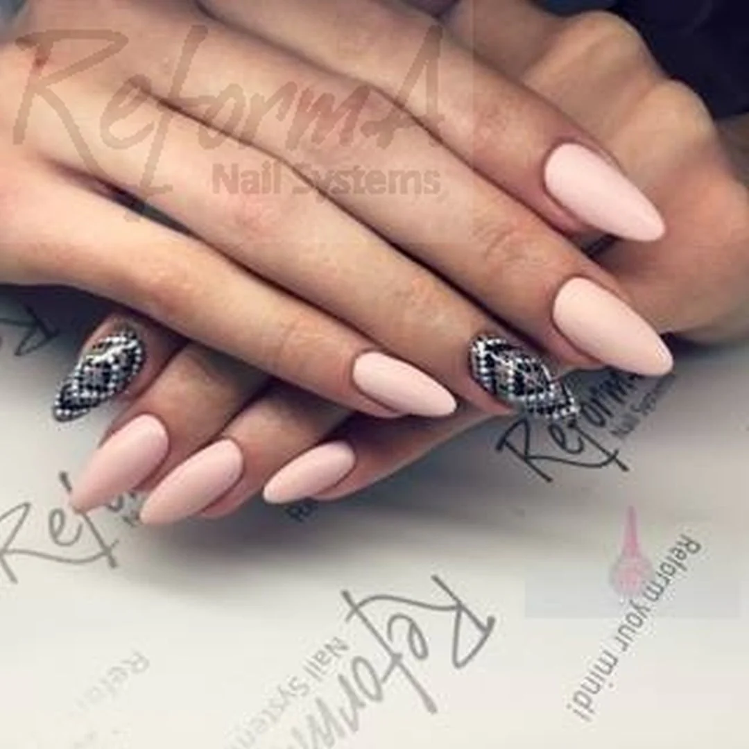 ReformA - Manicure Mat - White